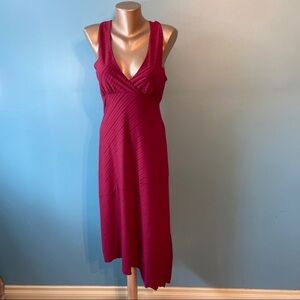 Smart set women’s fuchsia asymmetrical  dress in size‎ medium